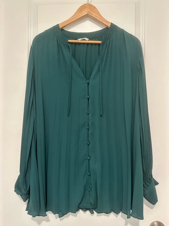 Penningtons Tops - Penningtons Teal Pleated Button-Front Tie-Neck Blouse